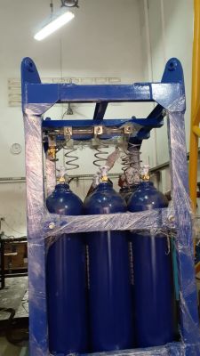 Finished Cradle 3x3 c/w manifold system
